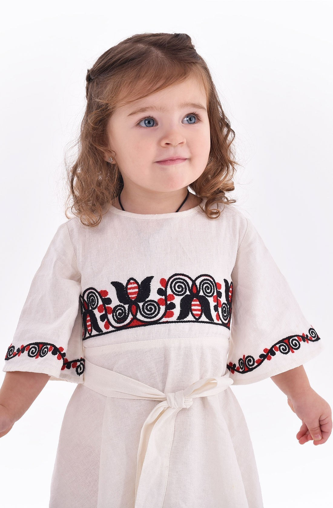 2KOLYORY Stylish Mother-Daughter Embroidery Dresses: Bereginia Collection - Ornament Store