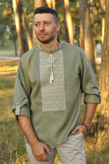 Men's Embroidered Shirt Made Of Natural Linen In Khaki Color