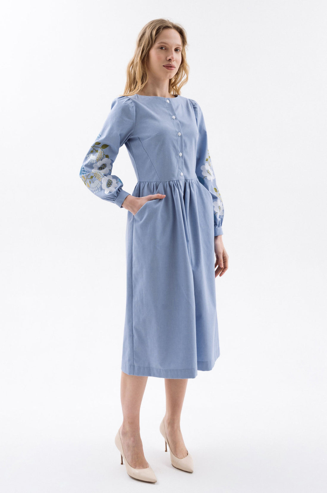 Dress With Embroidered Flowers In Shades Of Sky Blue Ornament