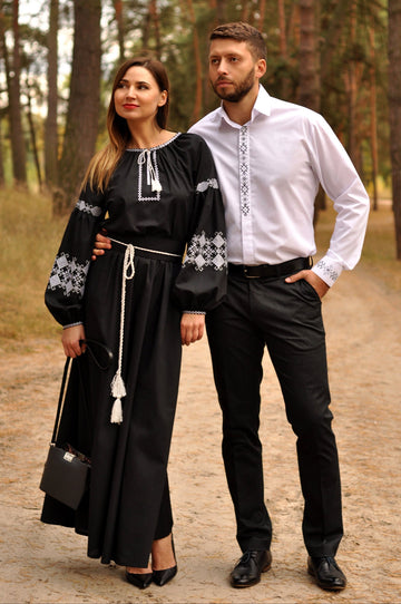 Elegant Black and White Embroidered Couple Set Ornament
