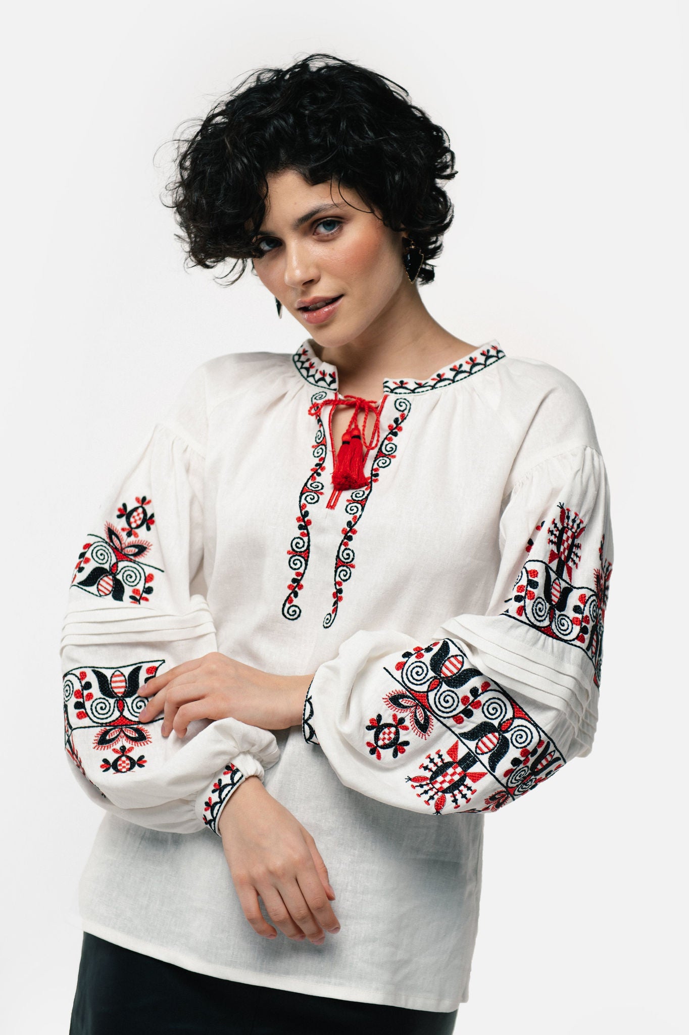 Linen Embroidered Shirt "Bereginya" Milk Ornament