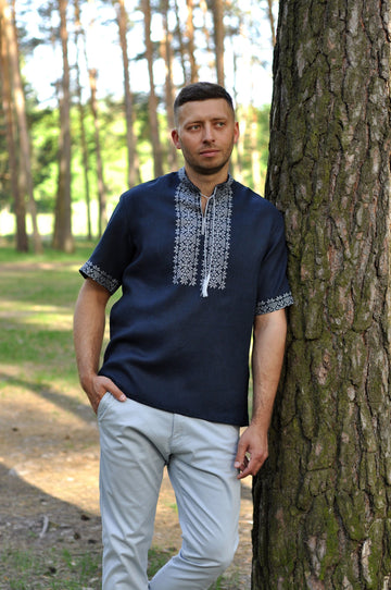 Men's Blue Linen Shirt With Embroidery And Short Sleeves Ornament