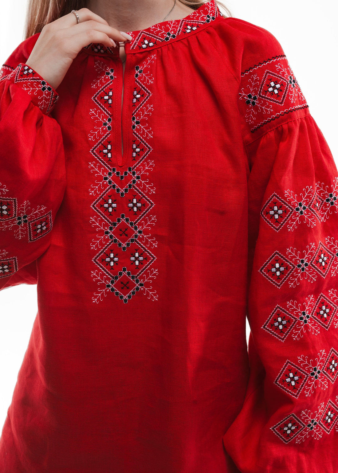 Sumy Women's Embroidery With Red Geometric Pattern Ornament